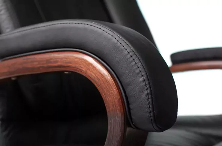 Кресло руководителя Бюрократ T-9925 Walnut дизайн 1, Черный
